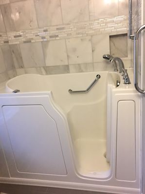 Accessible Bathtub in Rockwell City by Independent Home Products, LLC